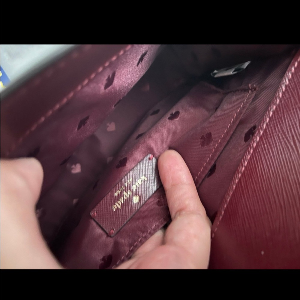 Burgundy Kate Spade Carson Convertible Crossbody Bag - Picture 4 of 4